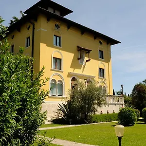 Maria Callas Apartment